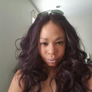 Meet your Posher, Lea